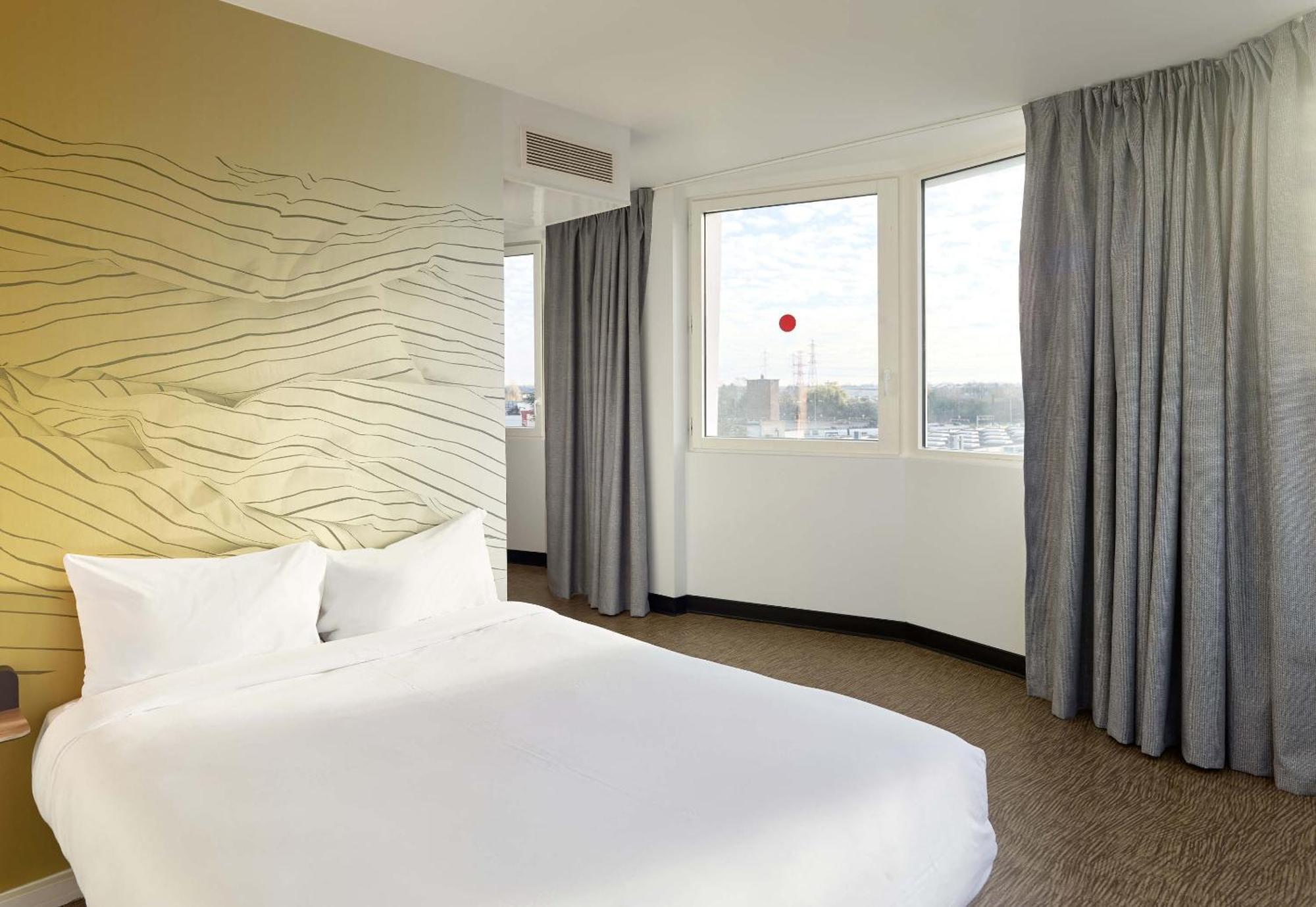 B&B Hotel Massy Gare Tgv Eksteriør billede